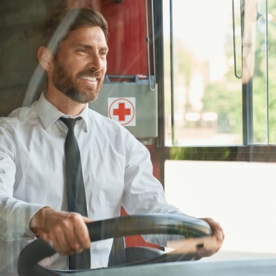 Twoja nowa ścieżka kariery - zostań kierowcą autobusu miejskiego!