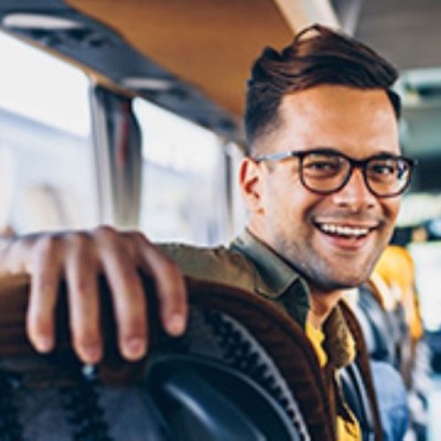 Kontakt w sprawie wynajmu autobusów