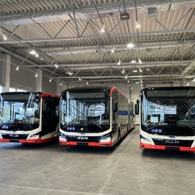 ReloBus i delegacja z Gdańska odwiedzili fabrykę autobusów marki MAN w Starachowicach